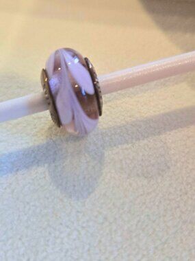 Pandora Murano Glass Charm – Lilac & White Swirl (Retired)